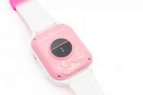 Pat' Patrouille Montre Enfant Technaxx Rose 4G, GPS, SOS, Appels et Suivi, Vidéo, 6-10 ans.
