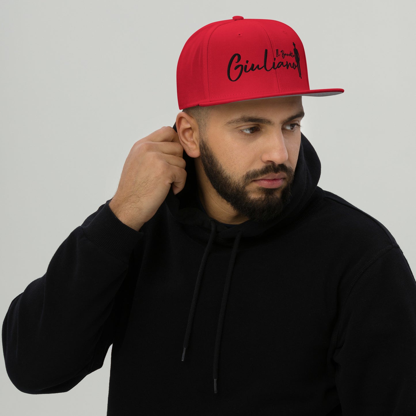 Giuliano il bandito casquette snapback : l’accessoire unisexe indispensable.