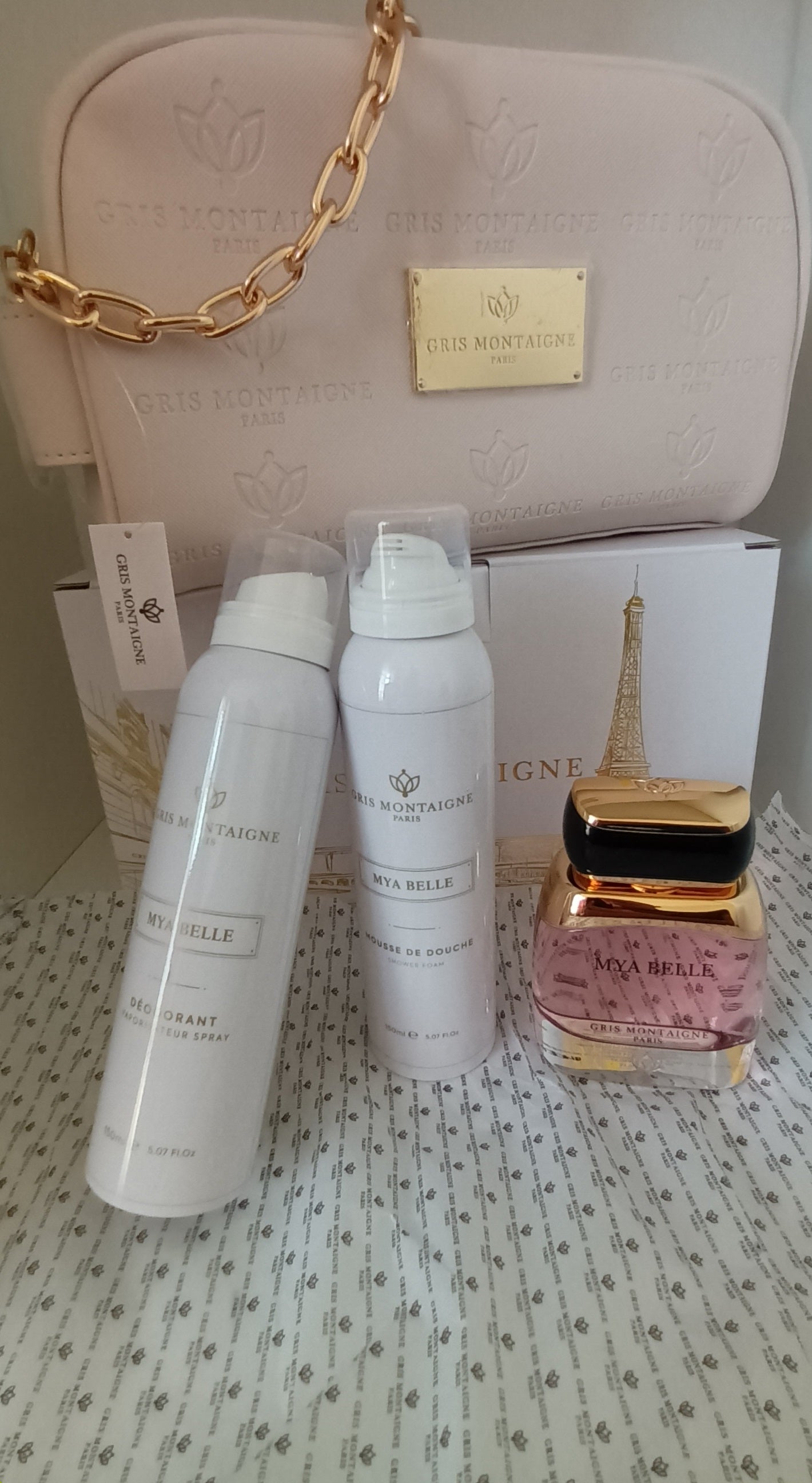 Coffret Exclusif Gris Montaigne Paris Mya Belle pour Femme.