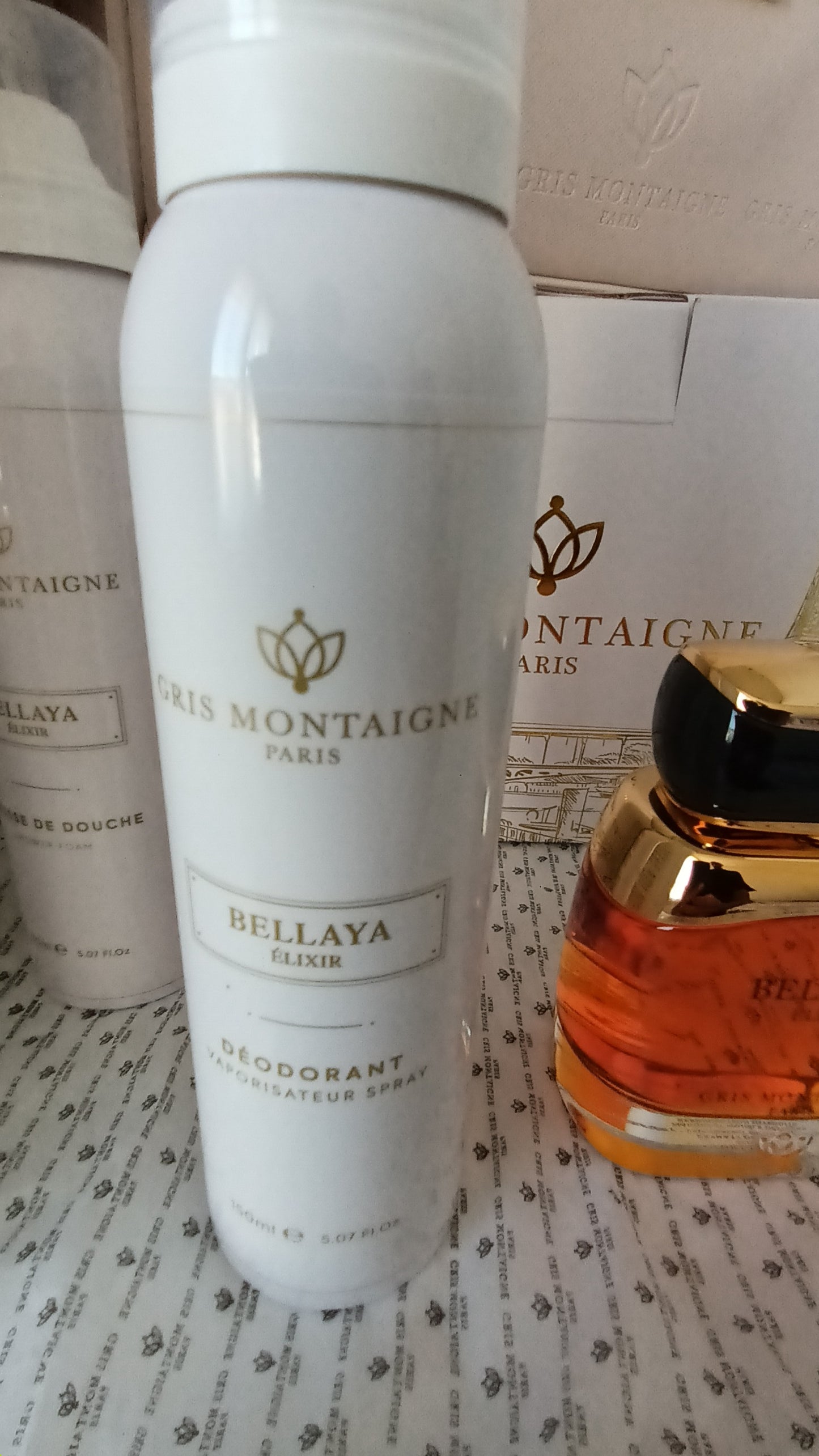 « BELLAYA Élixir : Le Coffret Prestige Gris Montaigne Paris pour Femme »